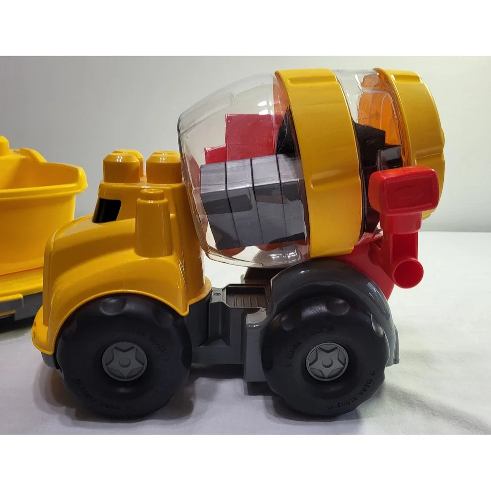 Mega Bloks CAT Construction Truck Set Dump Truck Cement Mixer Yellow Blocks